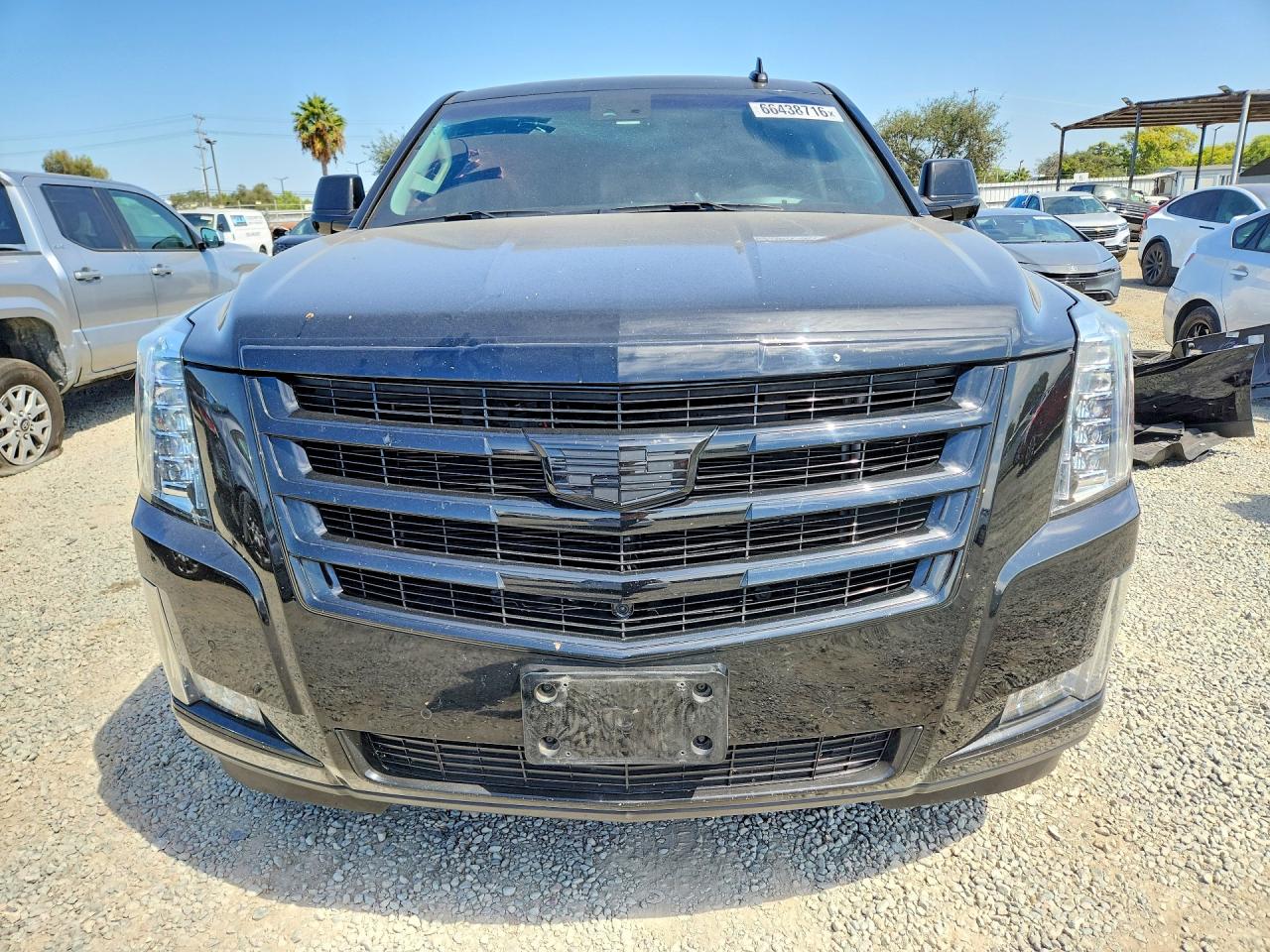 2017 CADILLAC ESCALADE LUXURY — снимка 5