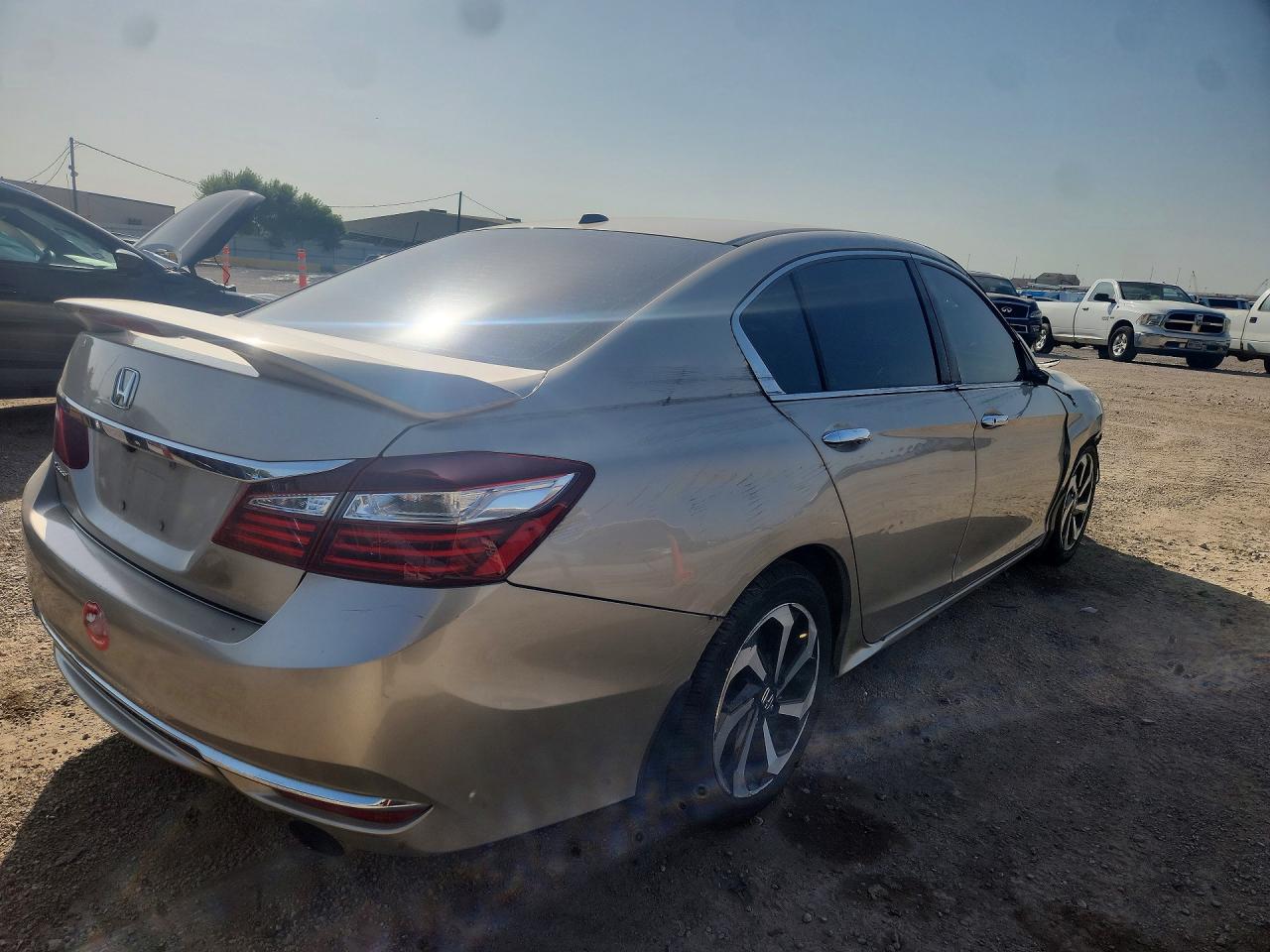 2016 HONDA ACCORD EX — снимка 3