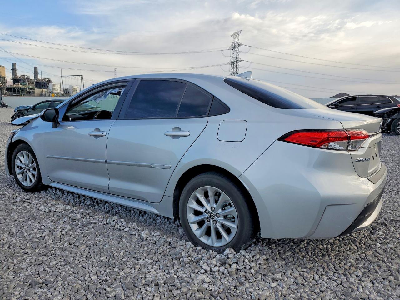 2022 TOYOTA COROLLA LE — снимка 2
