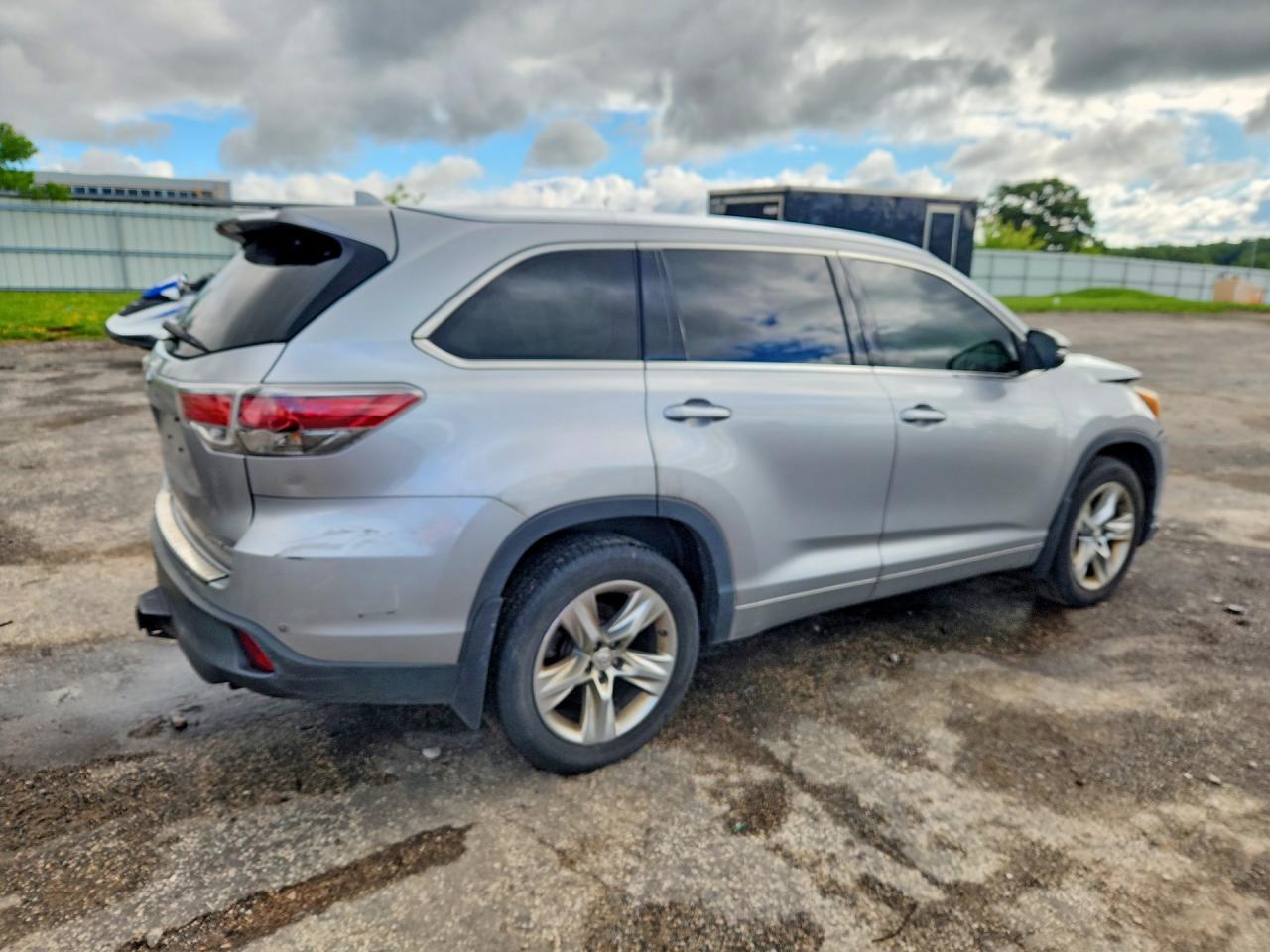 2015 TOYOTA HIGHLANDER LIMITED PLATINUM — снимка 3