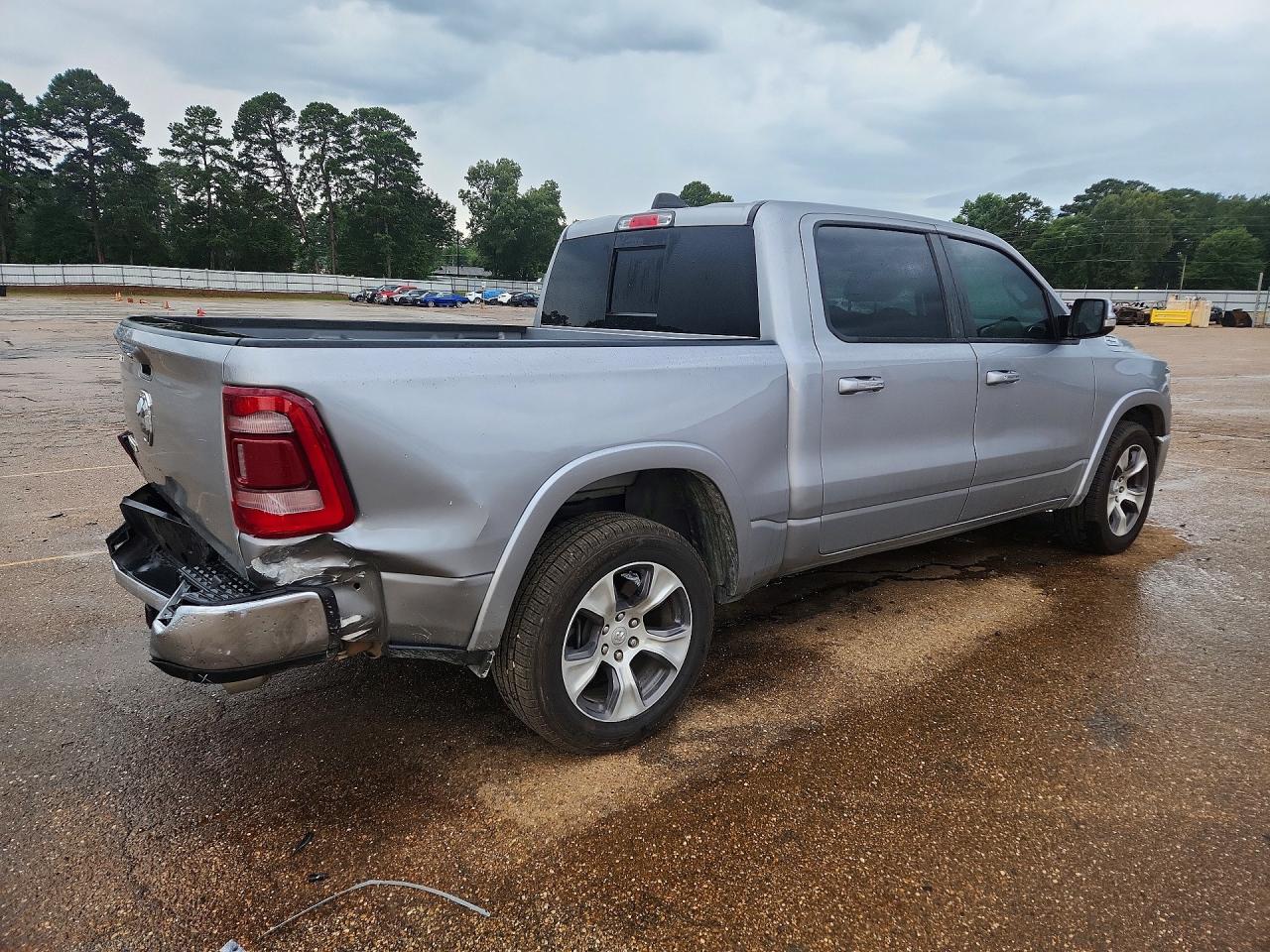 2019 RAM 1500 LARAMIE — снимка 3