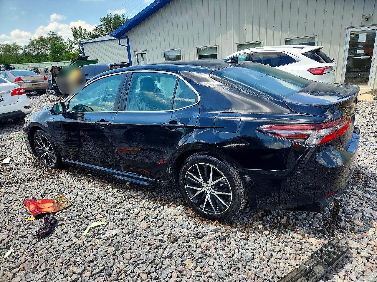 2022 TOYOTA CAMRY SE — снимка 2