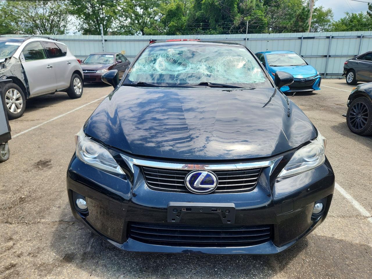 2013 LEXUS CT 200 — снимка 5