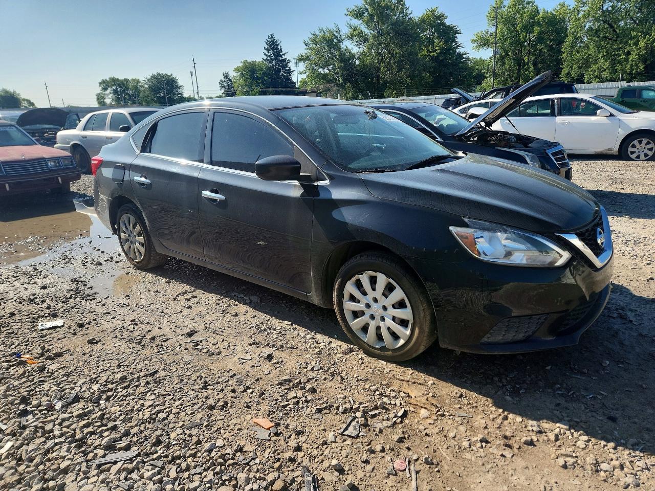 2019 NISSAN SENTRA S — photo 4