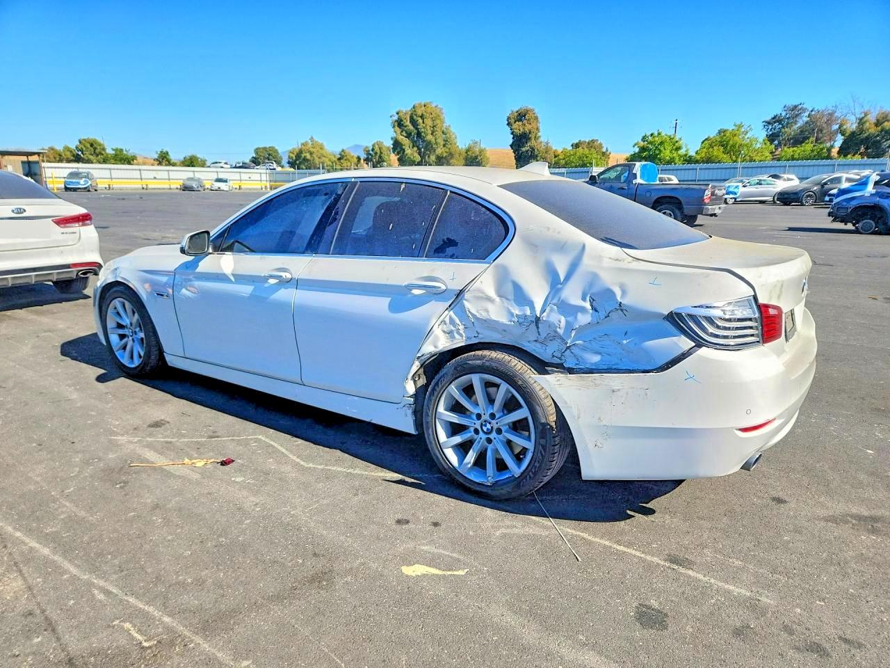 2015 BMW 535 I — снимка 2