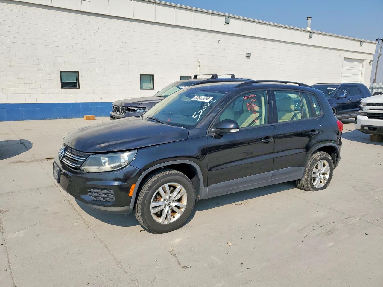 2017 VOLKSWAGEN TIGUAN S
