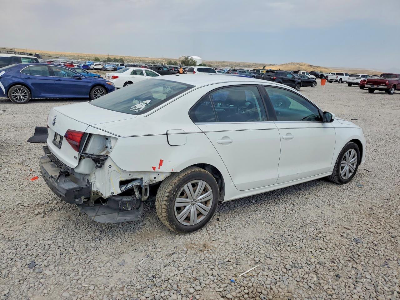 2017 VOLKSWAGEN JETTA S — снимка 3