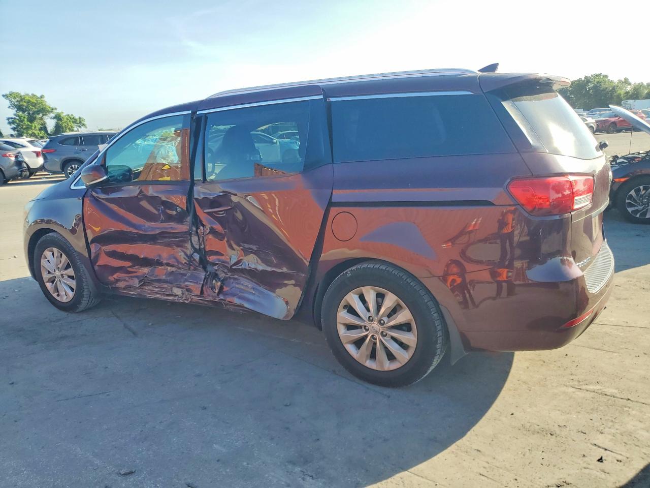 2018 KIA SEDONA EX — снимка 2