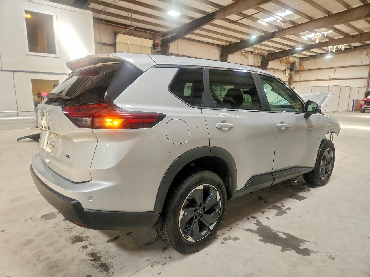 2025 NISSAN ROGUE SV — снимка 3