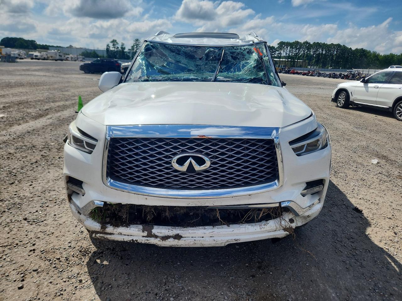 2019 INFINITI QX80 LUXE — снимка 5