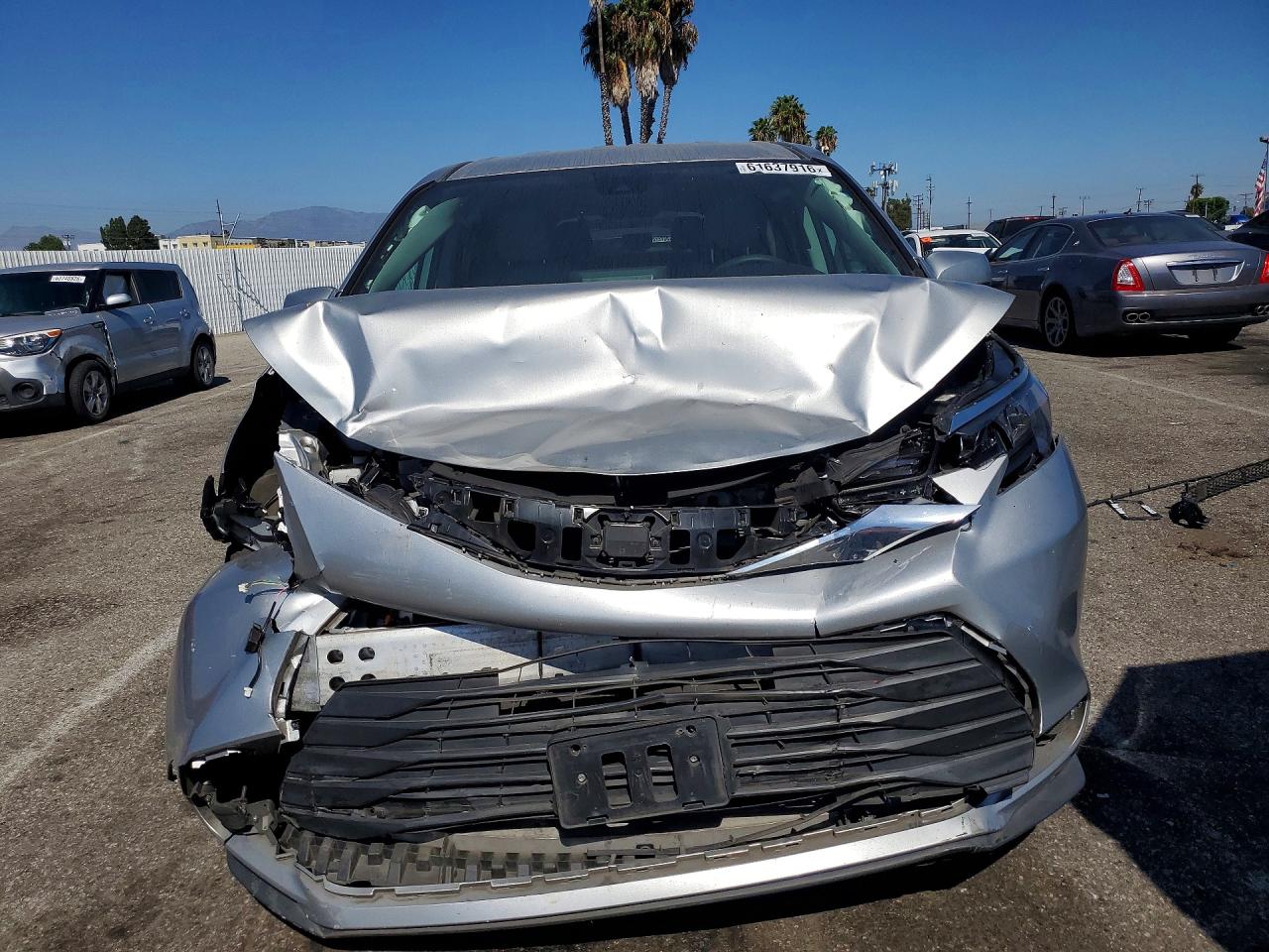 2024 TOYOTA SIENNA LE — снимка 5