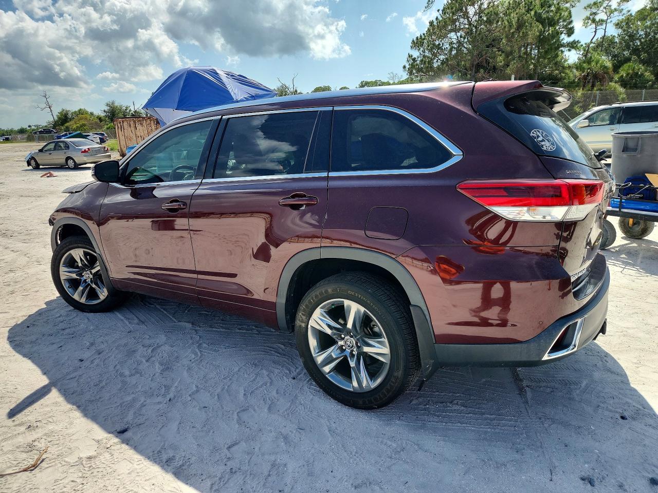 2019 TOYOTA HIGHLANDER LIMITED PLATINUM — снимка 2
