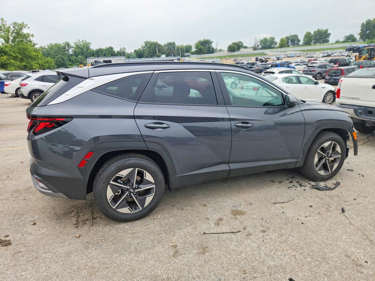 2026 HYUNDAI TUCSON SEL — снимка 3