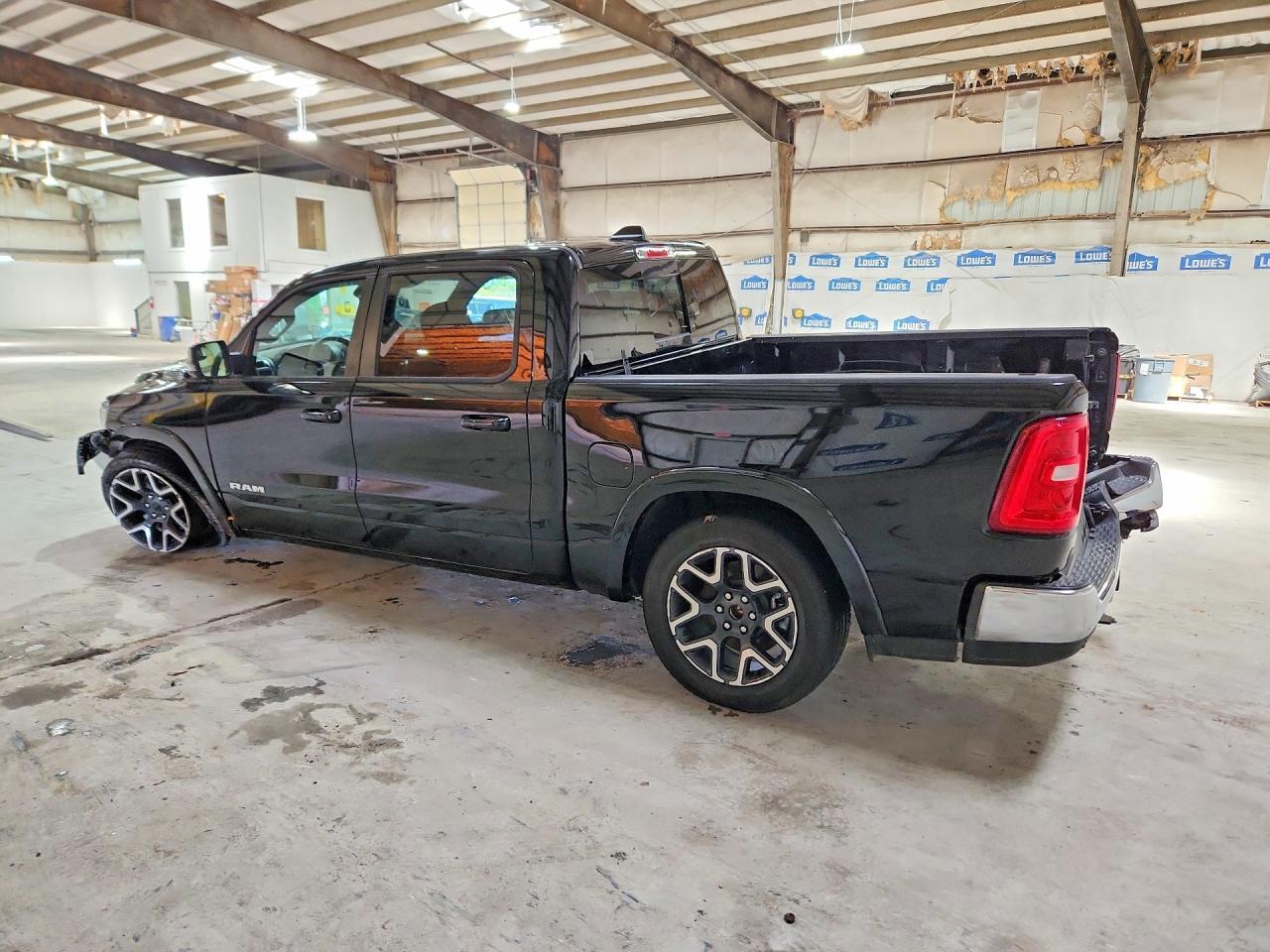 2026 RAM 1500 LARAMIE — снимка 2