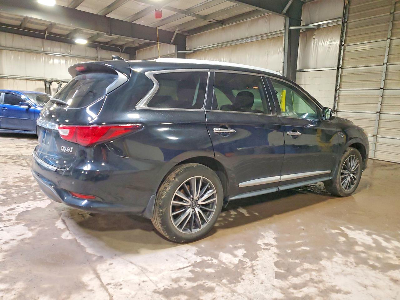 2017 INFINITI QX60 BASE — снимка 3