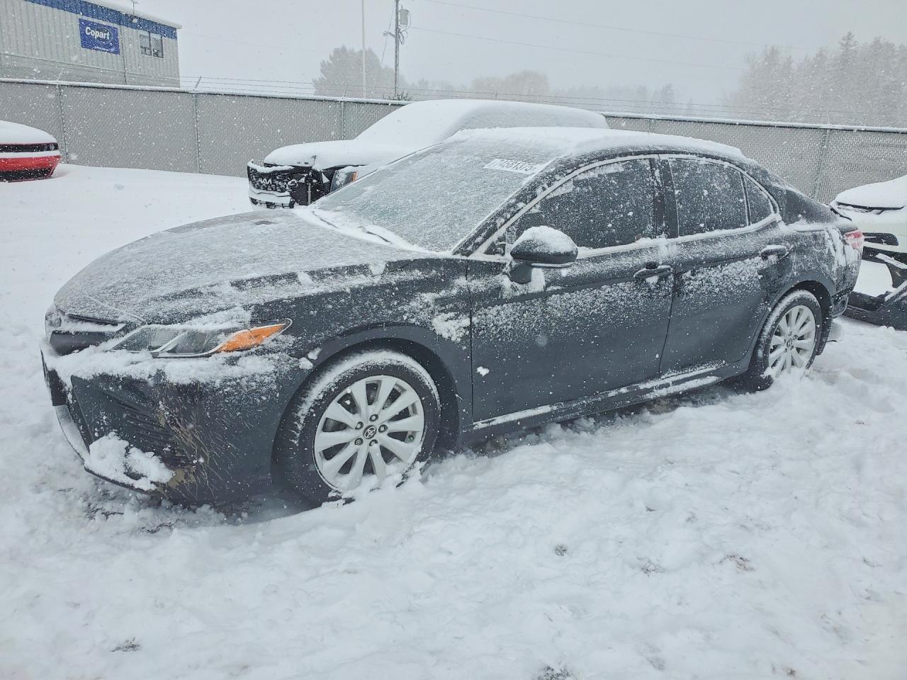 2020 TOYOTA CAMRY SE