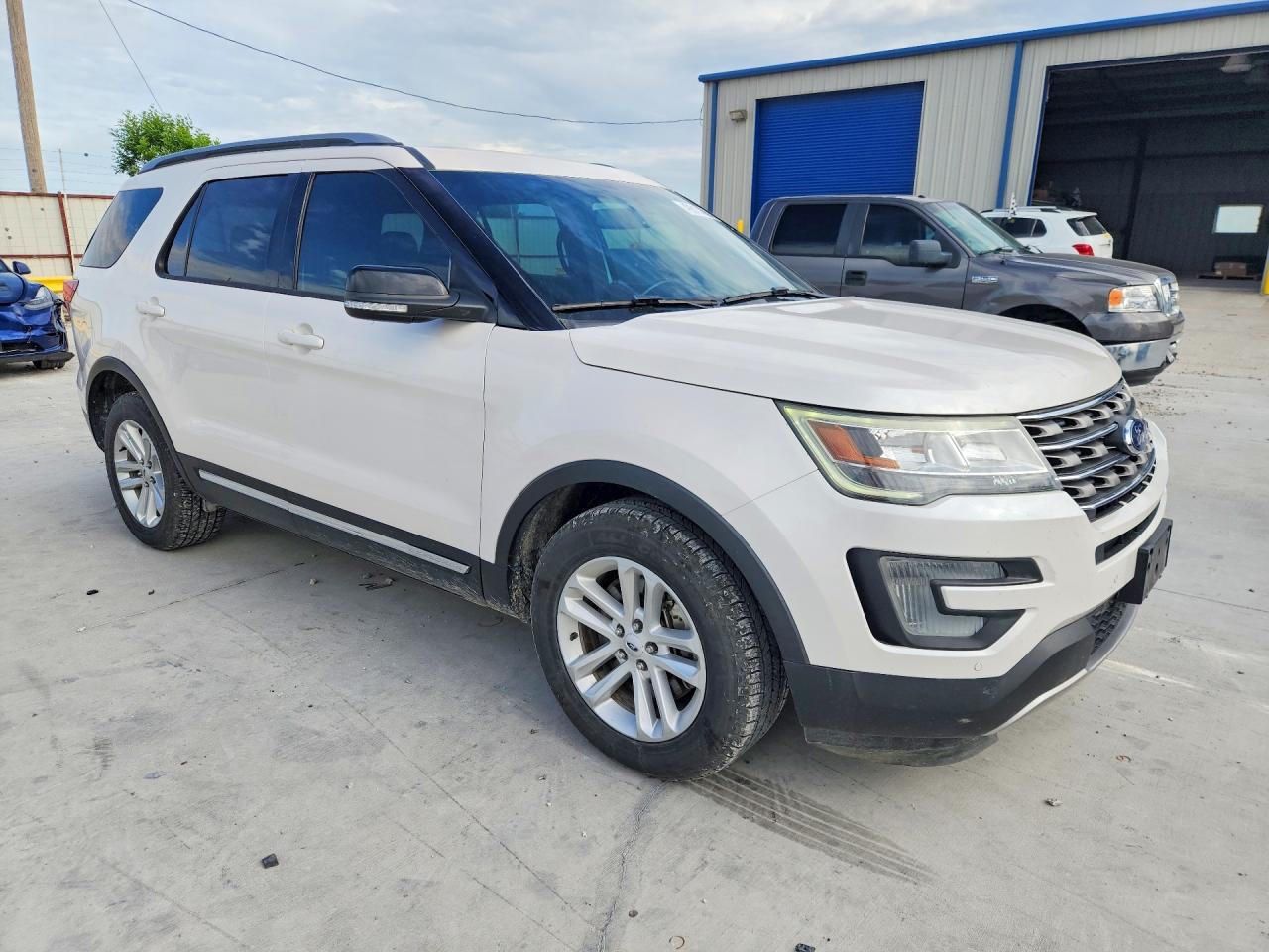2016 FORD EXPLORER XLT — снимка 4