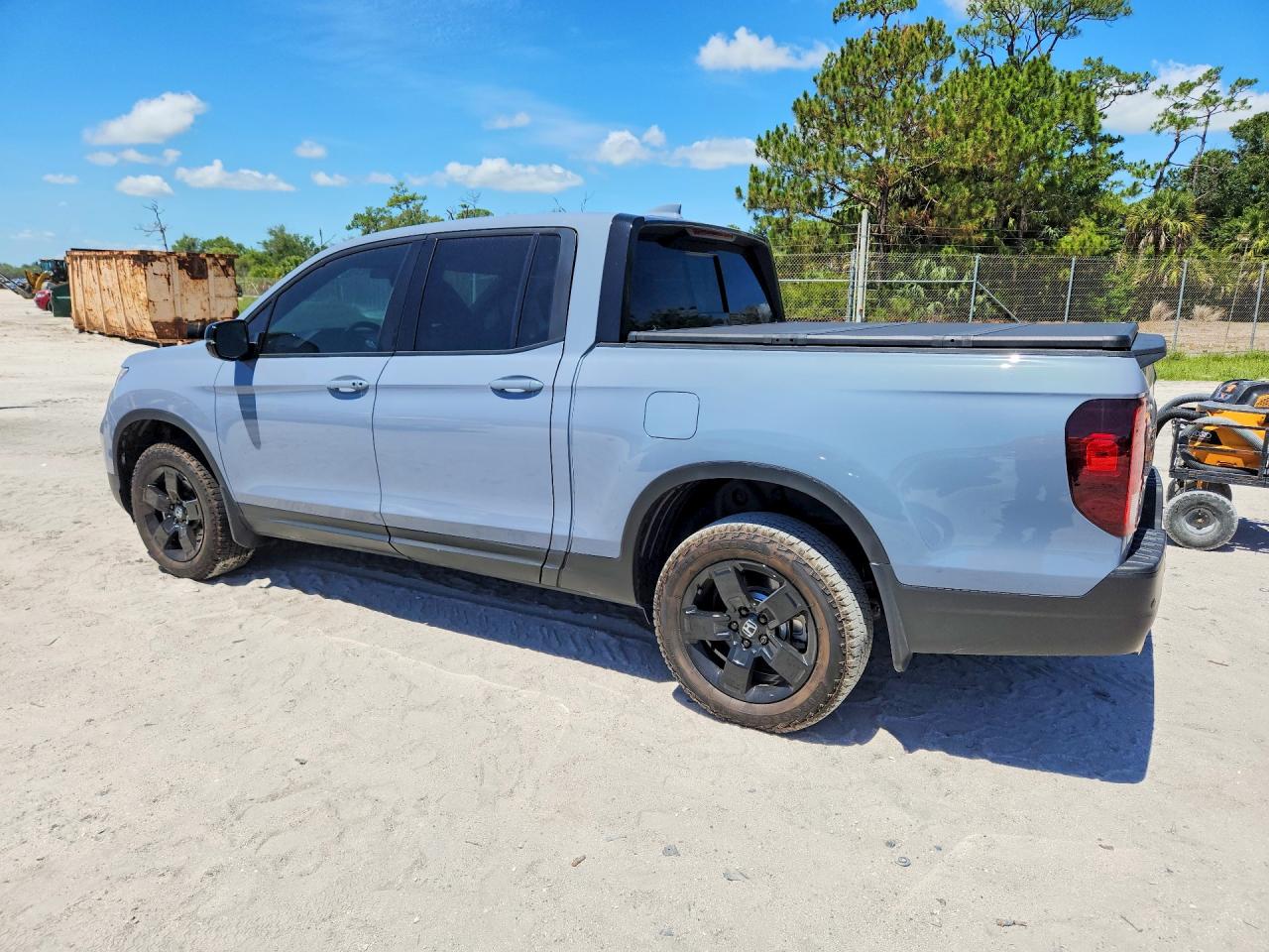 2025 HONDA RIDGELINE BLACK EDITION — снимка 2