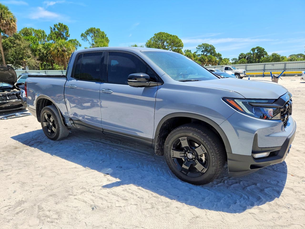 2025 HONDA RIDGELINE BLACK EDITION — снимка 4