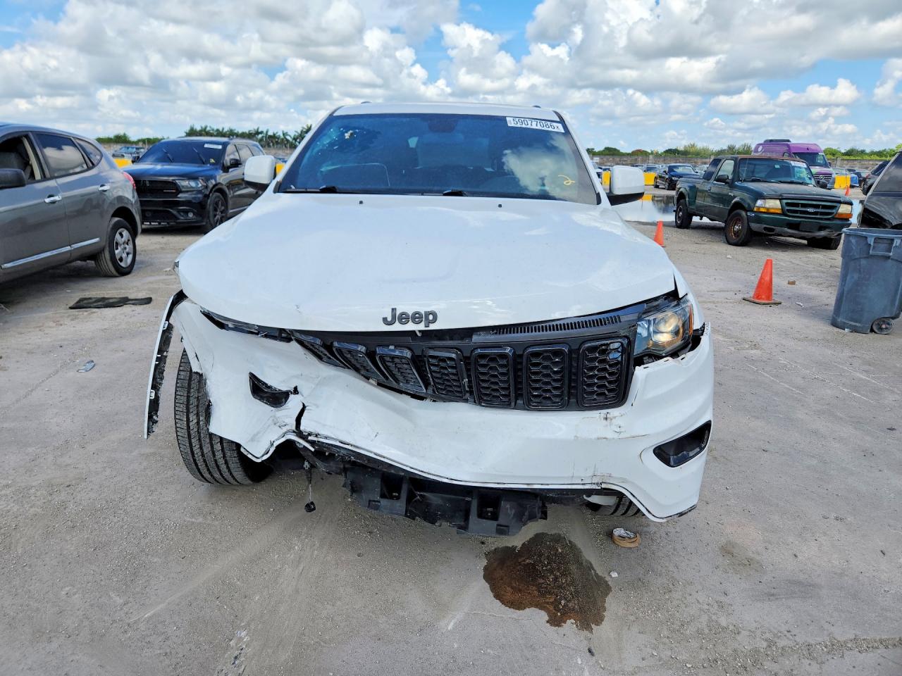2021 JEEP GRAND CHEROKEE LAREDO — снимка 4