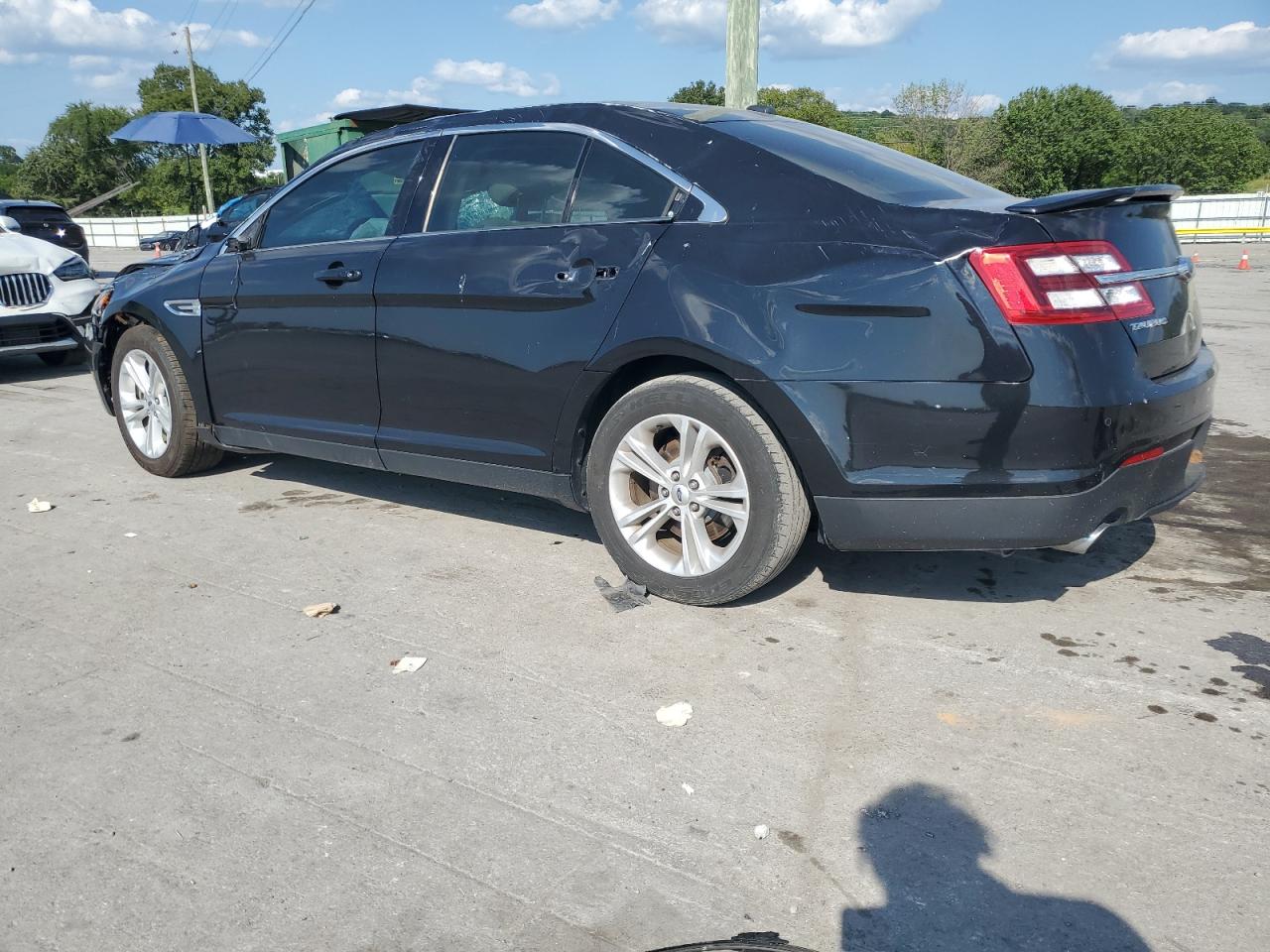 2019 FORD TAURUS SEL — снимка 2