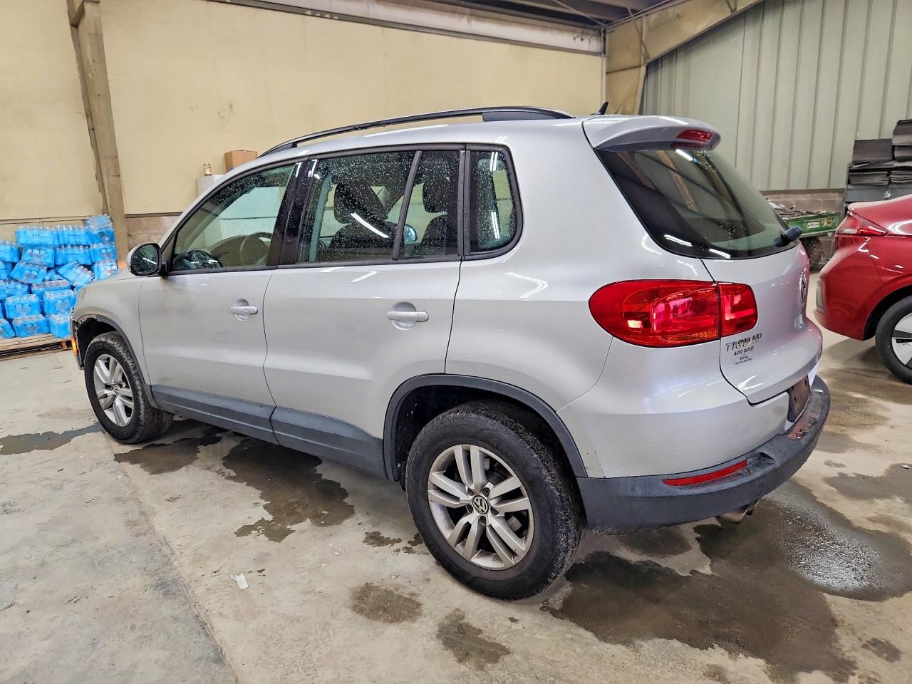 2016 VOLKSWAGEN TIGUAN S — снимка 2