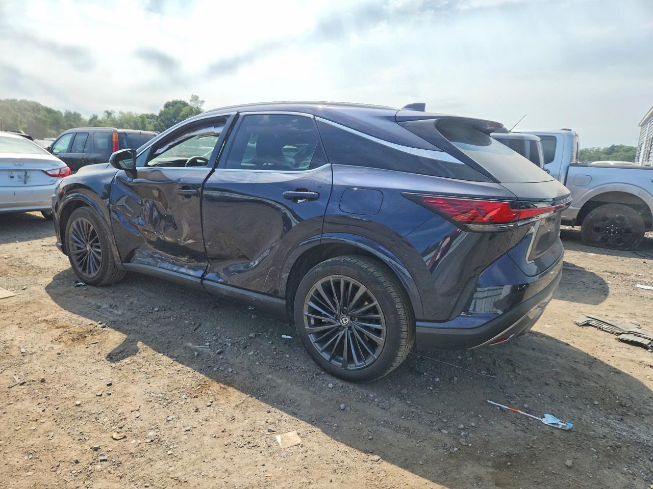2024 LEXUS RX 350 PREMIUM — снимка 2