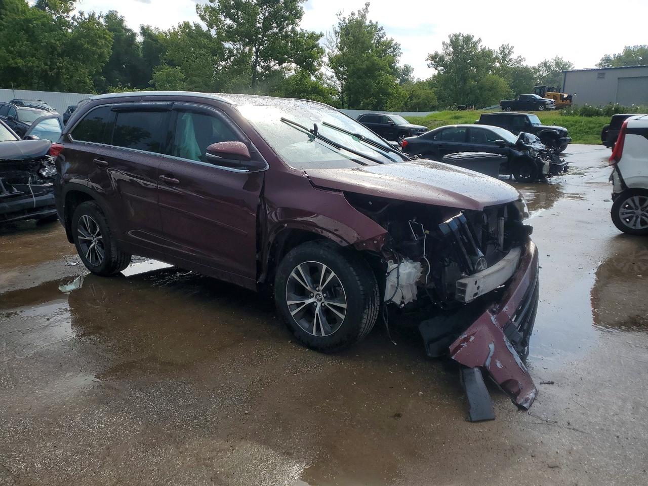 2018 TOYOTA HIGHLANDER LE — снимка 4