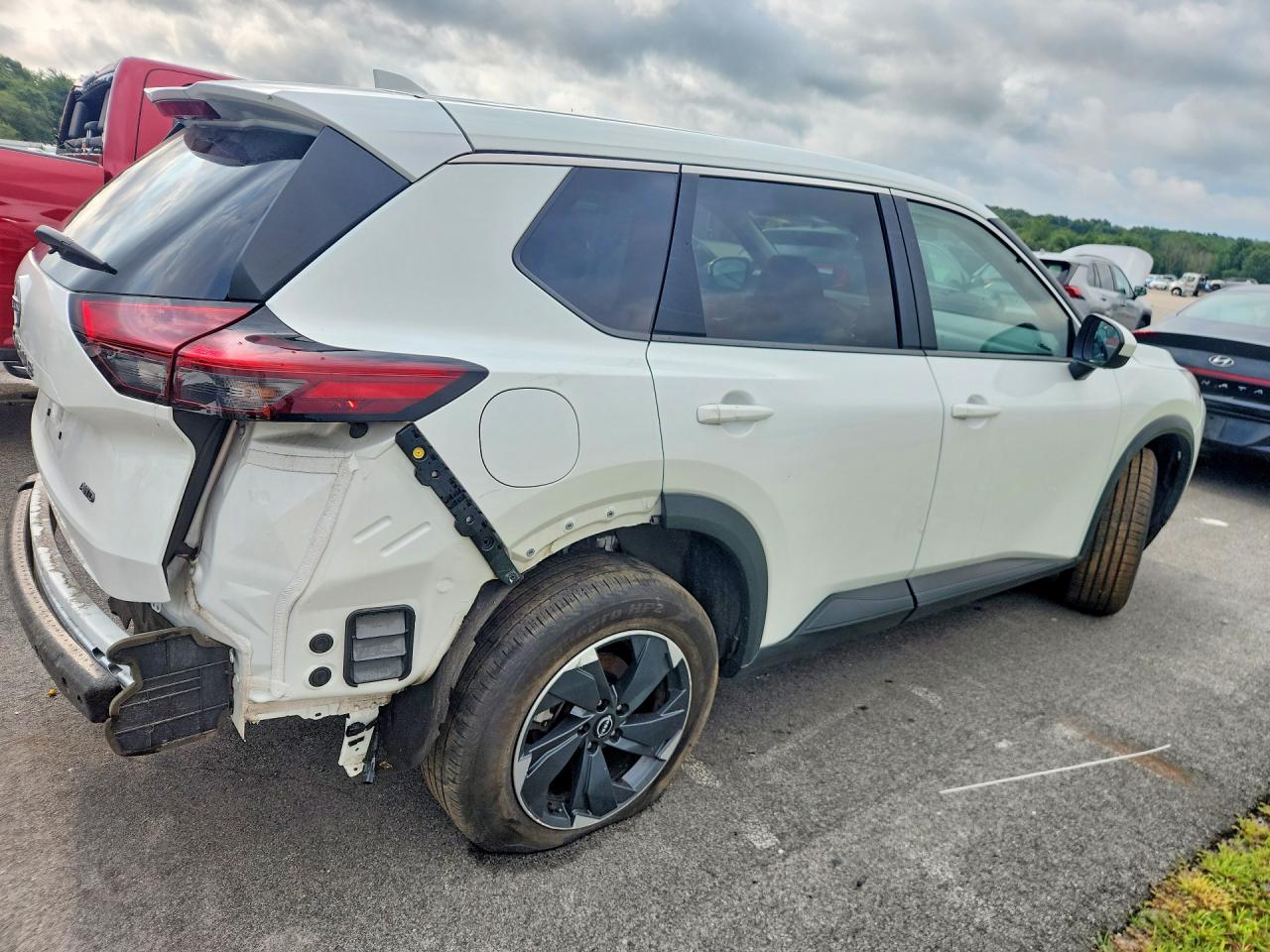 2025 NISSAN ROGUE SV — снимка 3