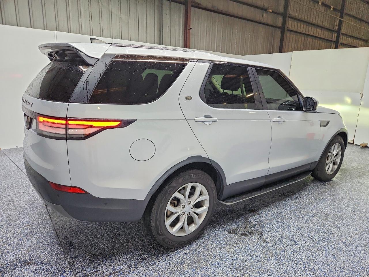 2019 LAND ROVER DISCOVERY SE — снимка 3