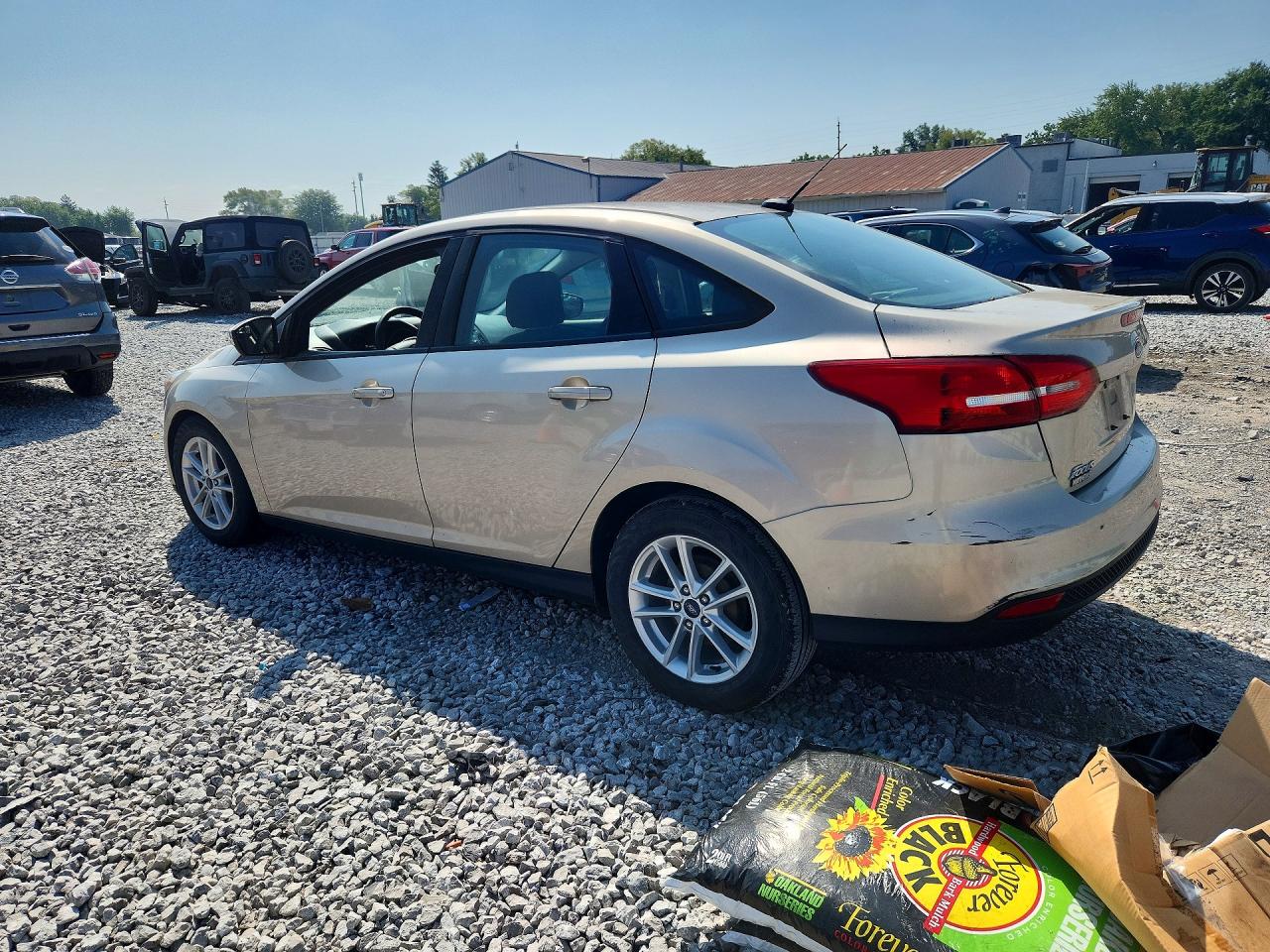 2017 FORD FOCUS SE — снимка 2