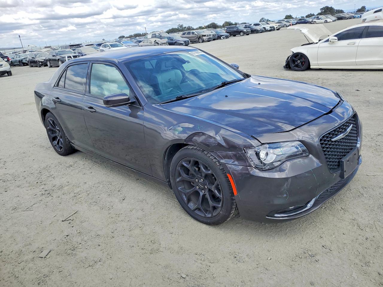 2019 CHRYSLER 300 S — снимка 4