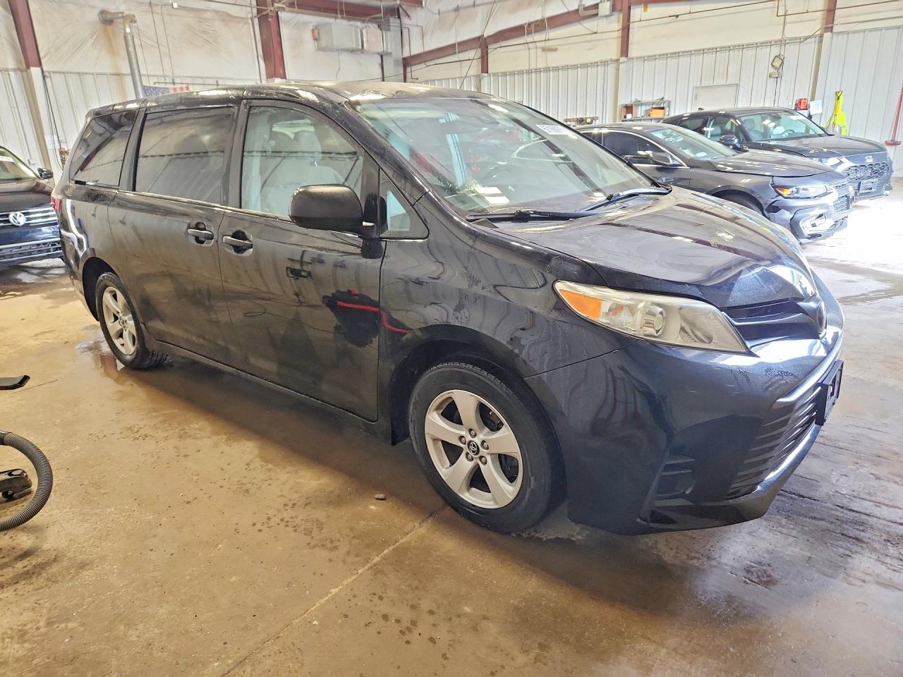 2019 TOYOTA SIENNA L 7-PASSENGER — снимка 4