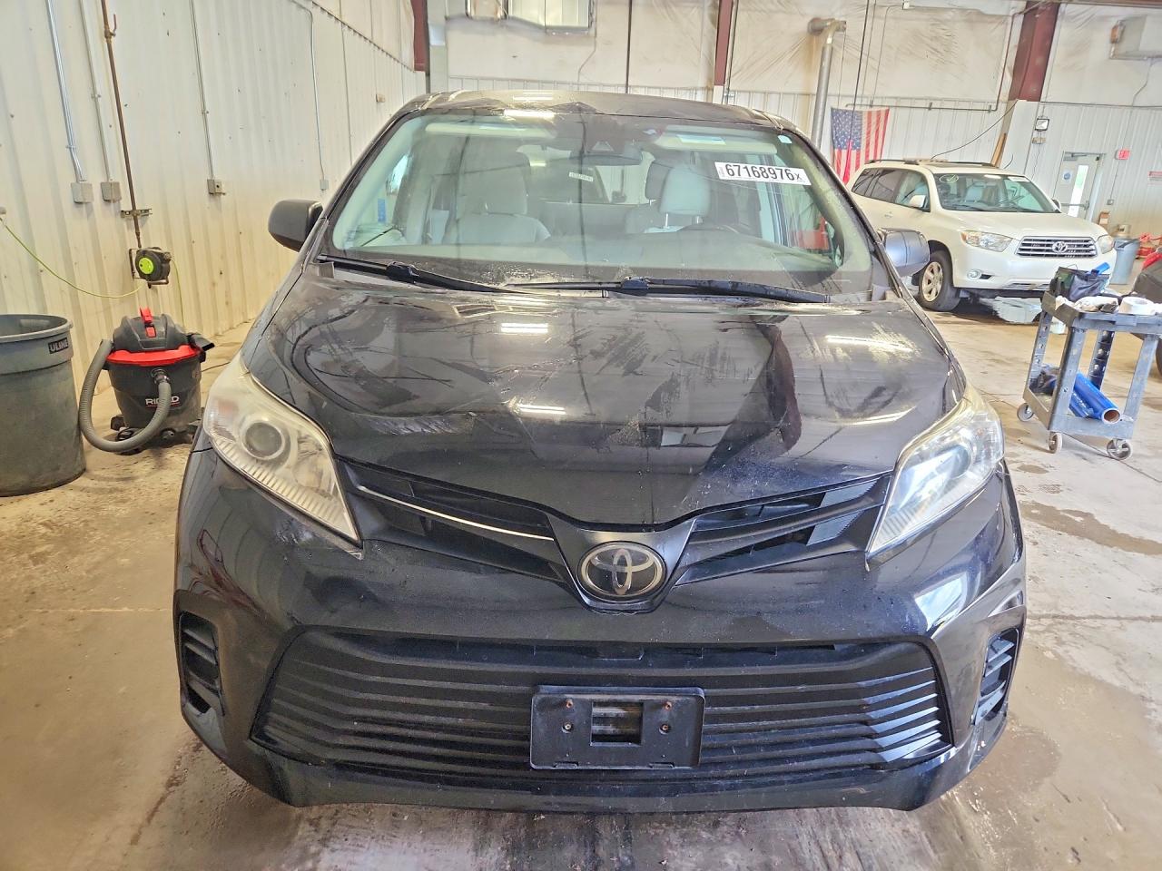 2019 TOYOTA SIENNA L 7-PASSENGER — снимка 5