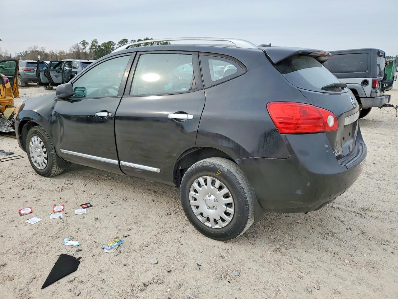 2015 NISSAN ROGUE SELECT S — снимка 2