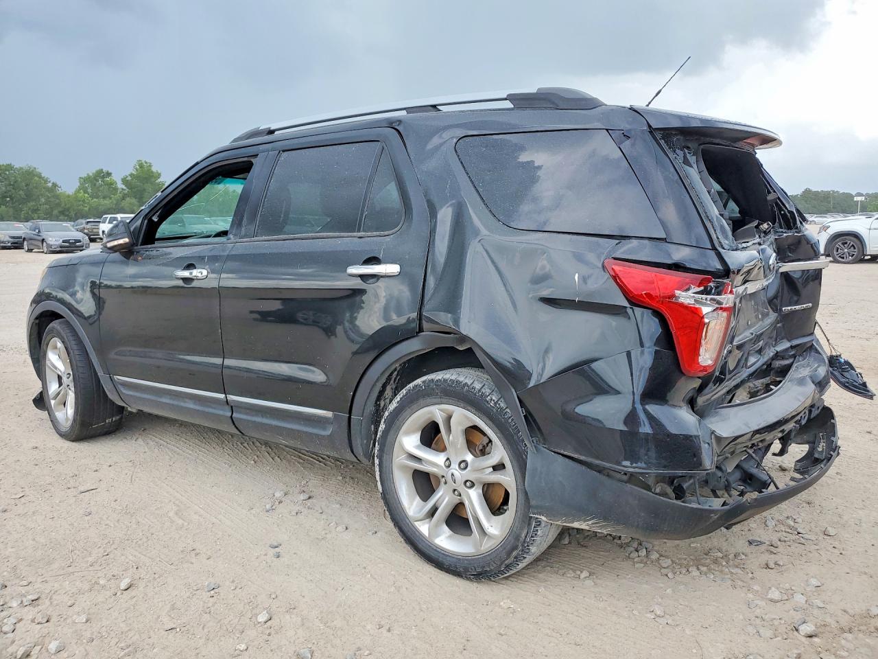 2015 FORD EXPLORER LIMITED — снимка 2