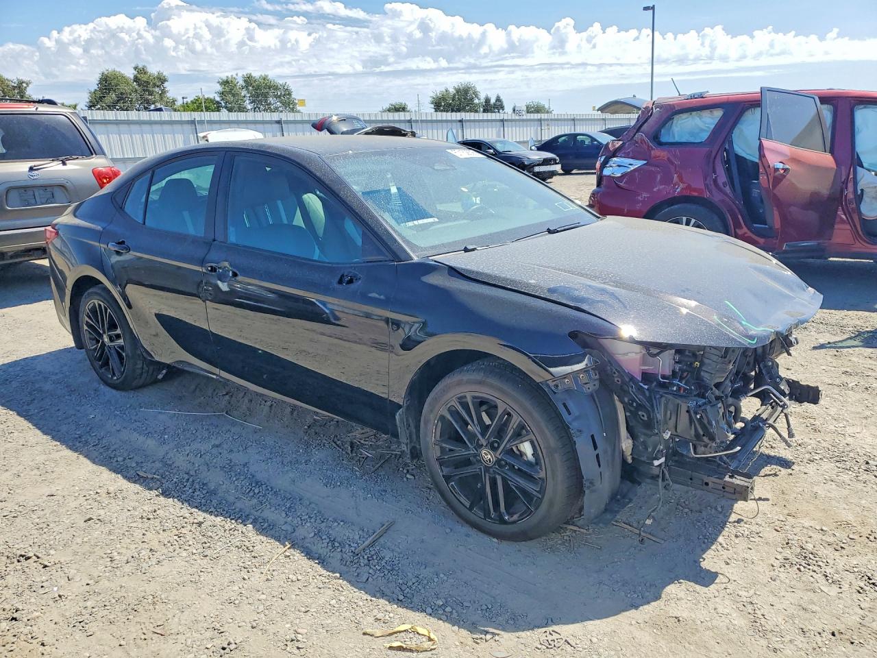 2026 TOYOTA CAMRY SE — снимка 4