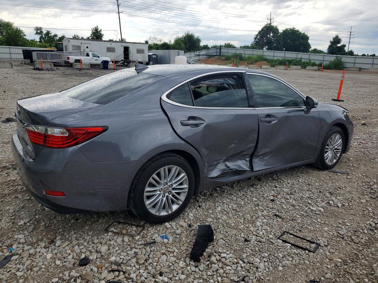2015 LEXUS ES 350 — снимка 3