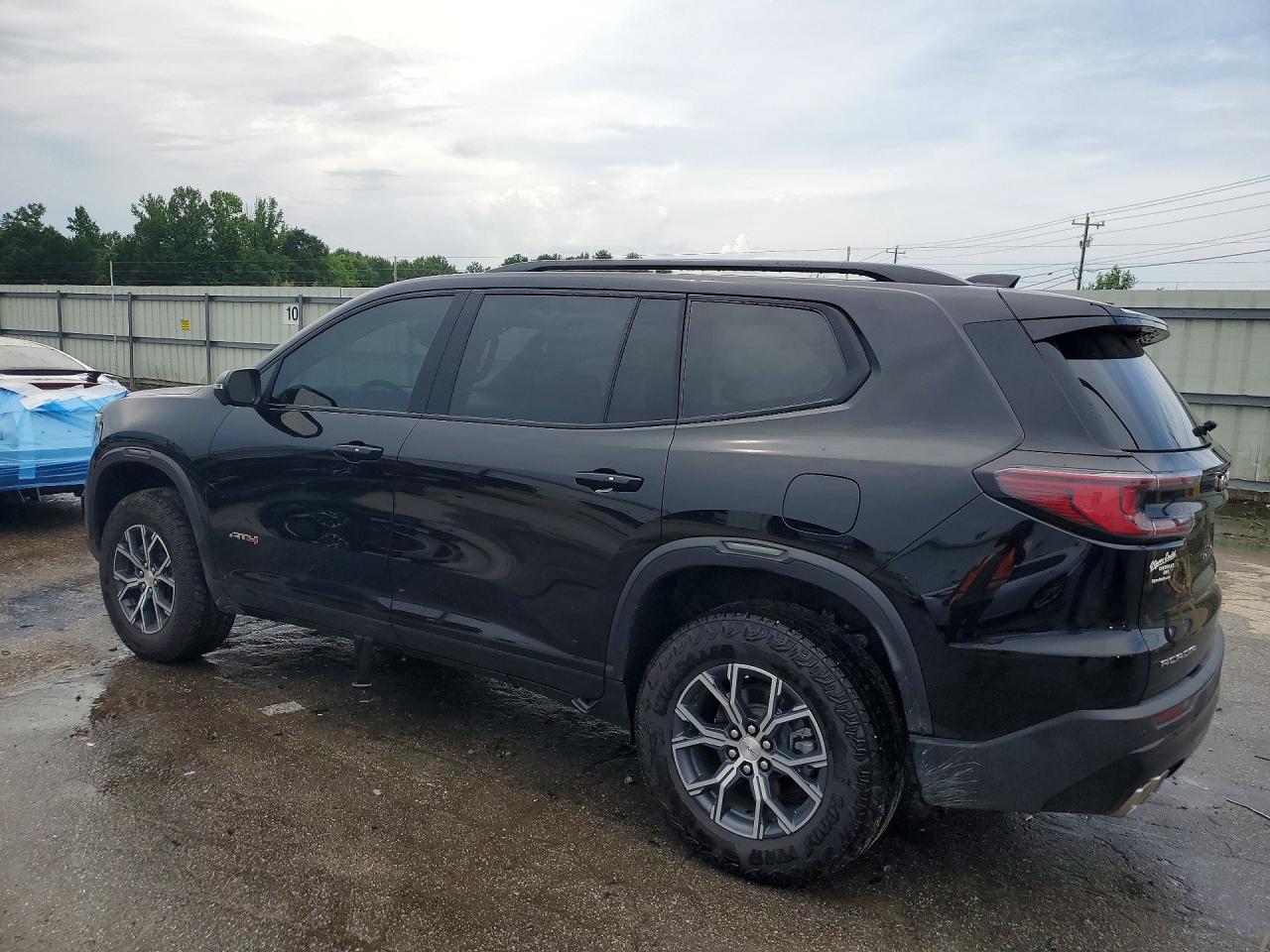 2026 GMC ACADIA AT4 — снимка 2