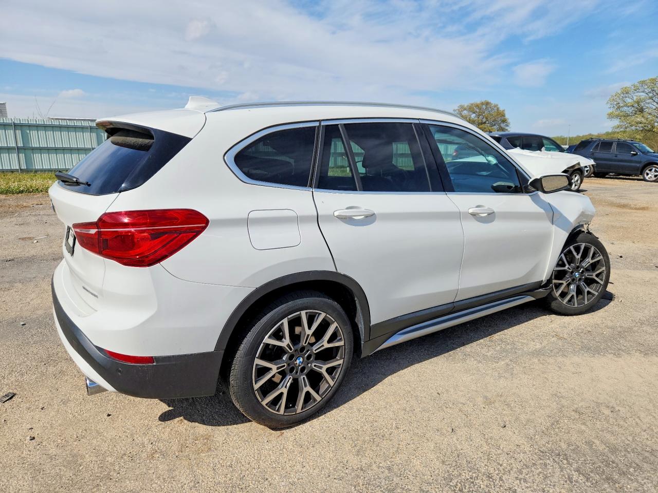 2021 BMW X1 SDRIVE28I — снимка 3