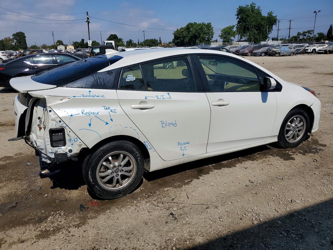 2017 TOYOTA PRIUS THREE — снимка 3