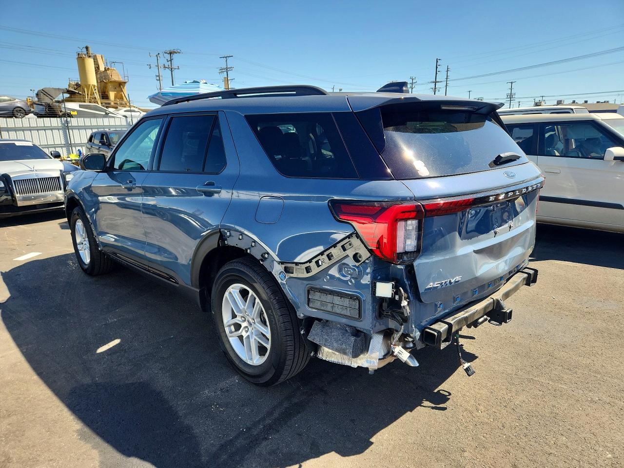 2026 FORD EXPLORER ACTIVE — снимка 2
