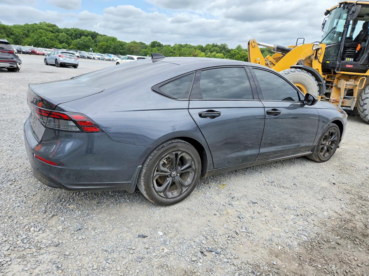2025 HONDA ACCORD SE — photo 3