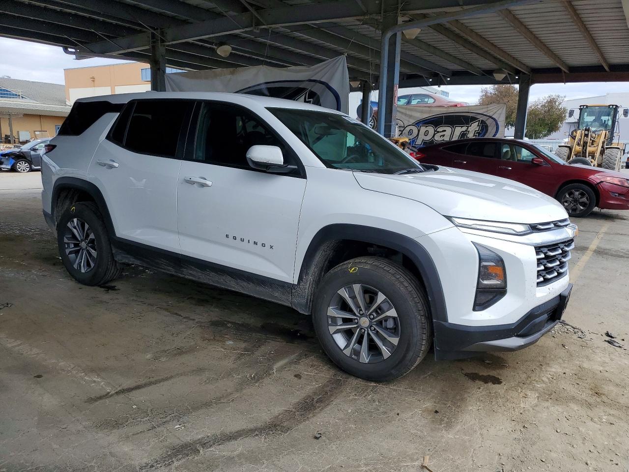 2026 CHEVROLET EQUINOX LT — снимка 4