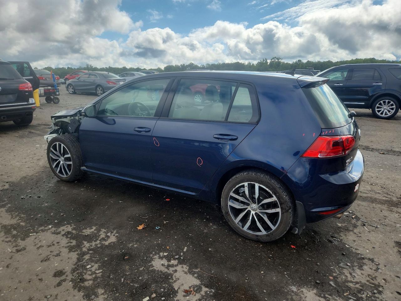2016 VOLKSWAGEN GOLF S/SE — снимка 2