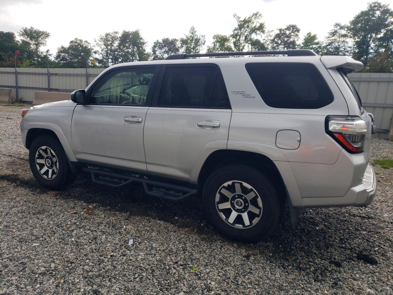 2020 TOYOTA 4RUNNER TRD OFF-ROAD — снимка 2
