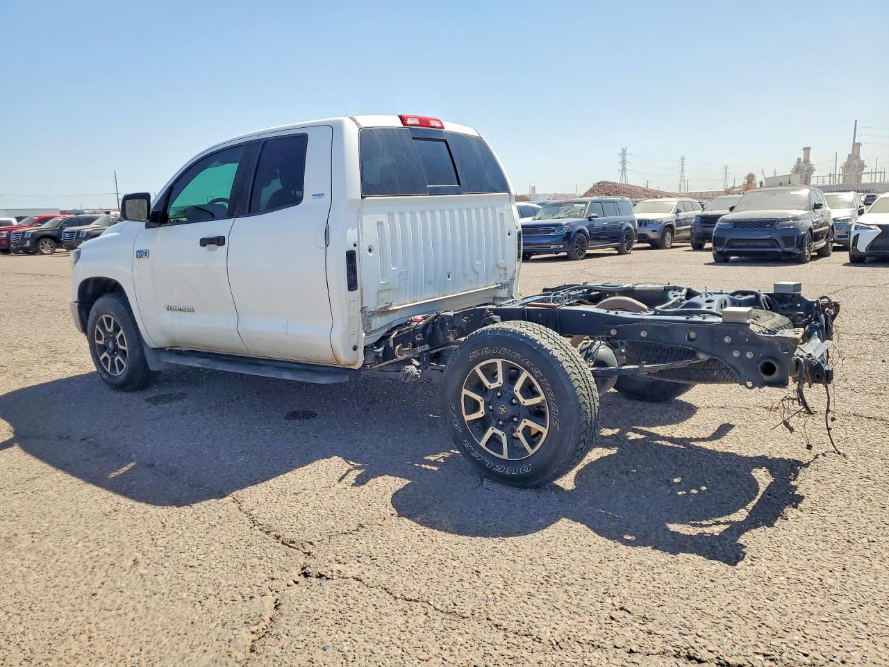 2019 TOYOTA TUNDRA SR5 — снимка 2