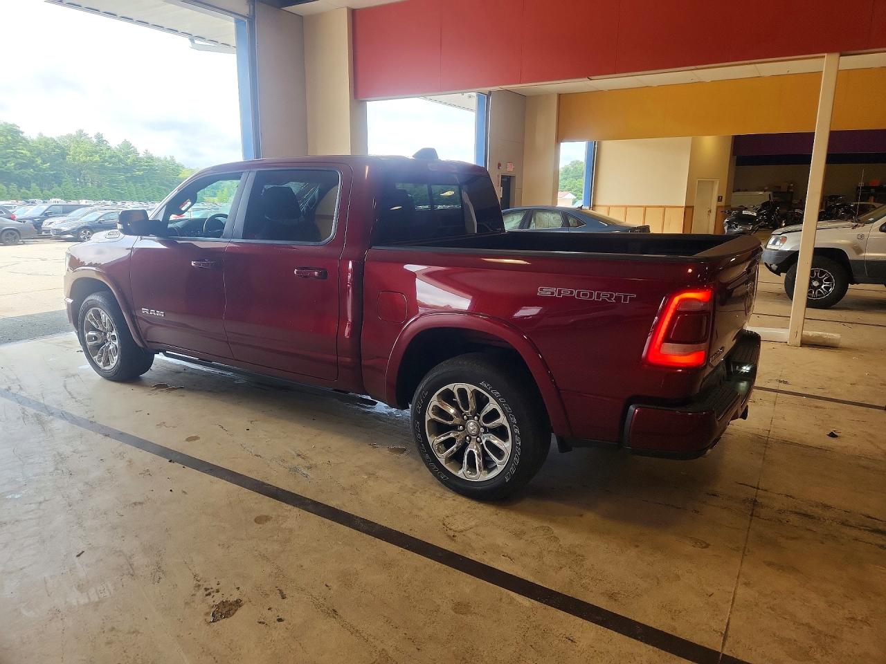 2021 RAM 1500 LARAMIE — снимка 2
