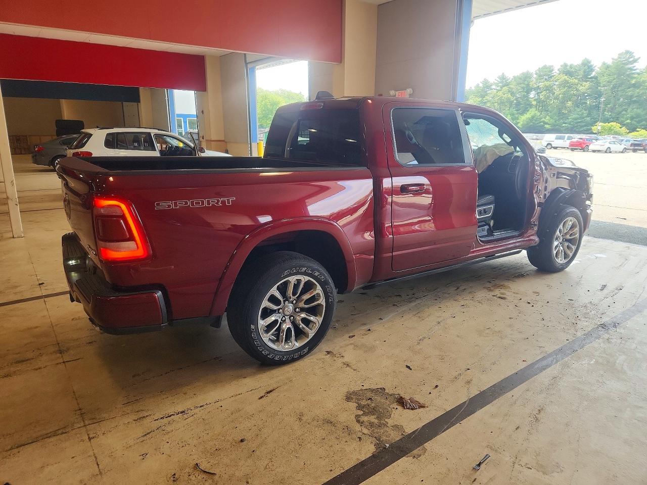 2021 RAM 1500 LARAMIE — снимка 3