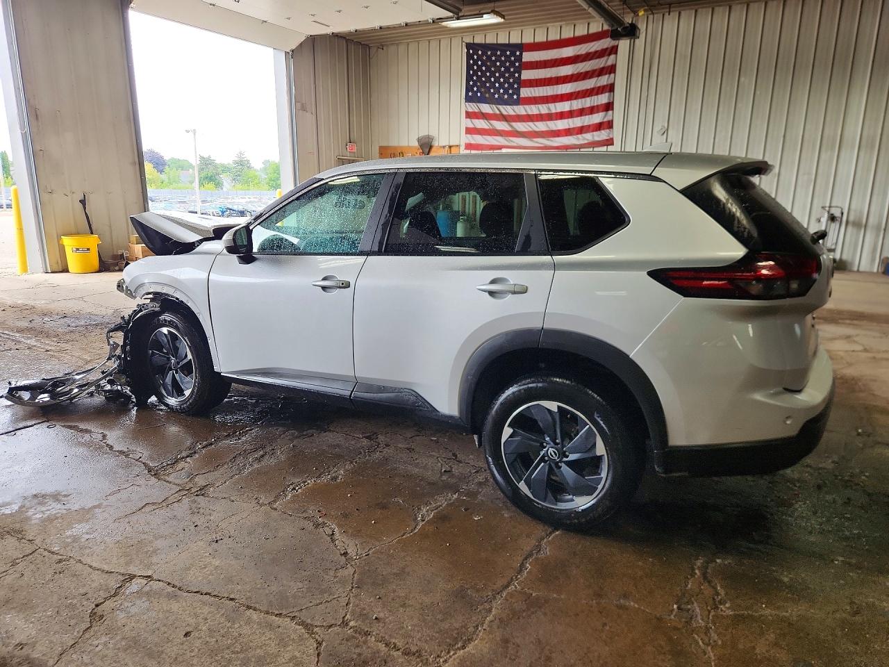 2025 NISSAN ROGUE SV — снимка 2